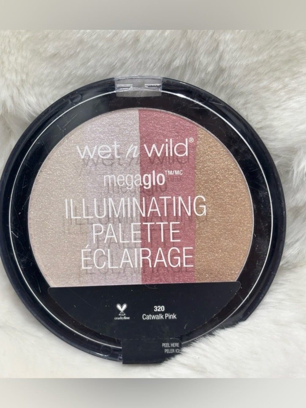 wet n wild Illuminating Palette — Pink, Champagne, Rose-Gold Trio